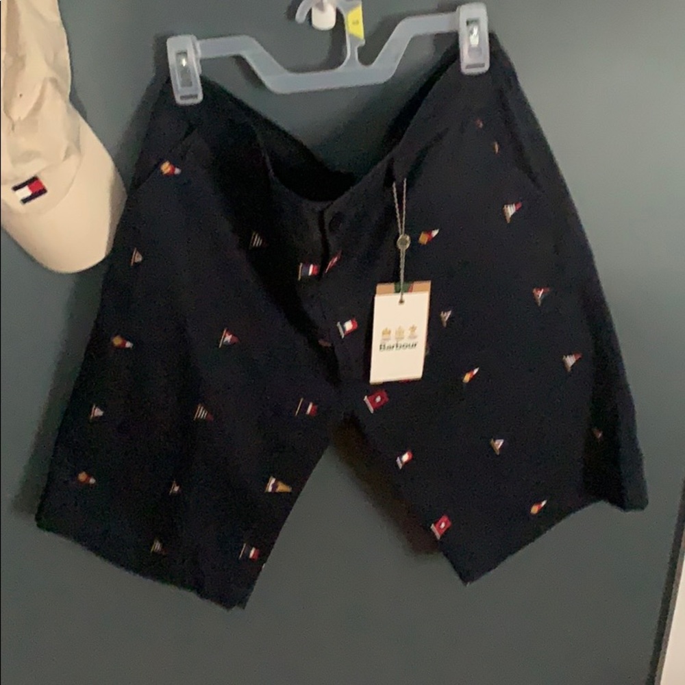 Men’s Barbour flag short